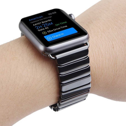 Pour Apple Watch Ultra 49mm / série 8 & 7 45mm / SE 2 & 6 & SE & 5 & 4 44mm / 3 & 2 & 1 42mm bracelet de montre en céramique délicate, 42mm