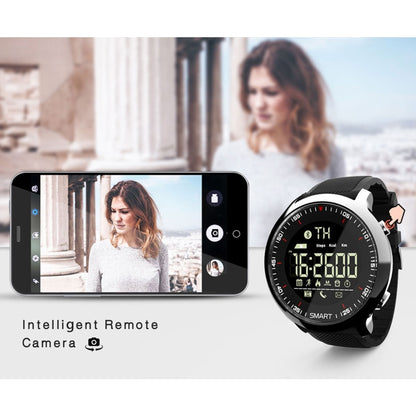 Lokmat MK18 Montre intelligente étanche IP68 à écran circulaire de 1,1 pouce, rappel d'informations de support / caméra à distance / moniteur de mouvement de marche