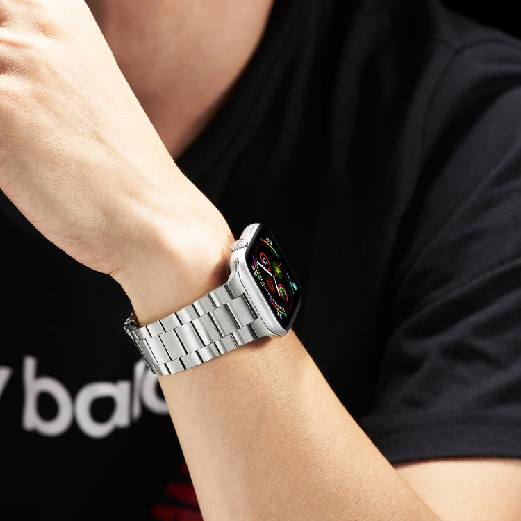 Bracelet de montre de remplacement en métal à trois perles ultra-mince pour la série Apple Watch, 7 41mm / 6 & SE & 5 & 4 40mm / 3 & 2 & 1 38mm, 7 45mm / 6 & SE & 5 & 4 44mm / 3 & 2 & 1 42mm