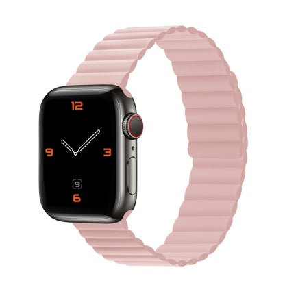 Bracelet de montre à sangle courte intégrée magnétique en silicone pour la série Apple Watch, 7 41mm / 6&SE&5&4 40mm / 3&2&1 38mm, 7 45mm / 6&SE&5&4 44mm / 3&2&1 42mm