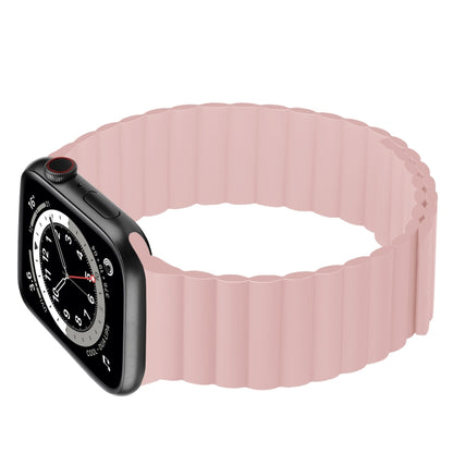 Bracelet de montre à sangle courte intégrée magnétique en silicone pour la série Apple Watch, 7 41mm / 6&SE&5&4 40mm / 3&2&1 38mm, 7 45mm / 6&SE&5&4 44mm / 3&2&1 42mm