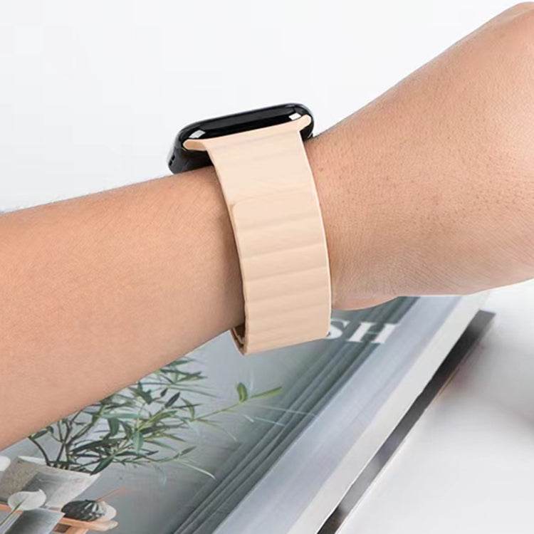 Bracelet de montre magnétique en silicone liquide Mutural pour la série Apple Watch, 7 41mm / 6&SE&5&4 40mm / 3&2&1 38mm, 7 45mm / 6&SE&5&4 44mm / 3&2&1 42mm