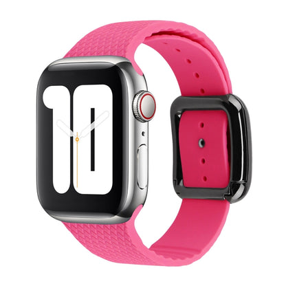 Bracelet de montre en silicone à boucle noire pour la série Apple Watch, 7 41mm / 6&SE&5&4 40mm / 3&2&1 38mm, 7 45mm / 6&SE&5&4 44mm / 3&2&1 42mm