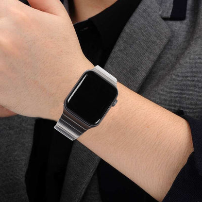 Bracelet de montre à boucle papillon en acier à une perle pour la série Apple Watch, For Apple Watch Series 8&7 41mm, For Apple Watch Ultra 49mm / Series 8&7 45mm, 7 41mm / 6&SE&5&4 40mm / 3&2&1 38mm, 7 45mm / 6&SE&5&4 44mm / 3&2&1 42mm