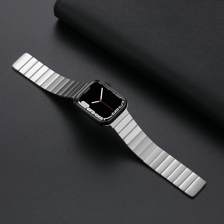 Bracelet de montre en acier magnétique pour la série Apple Watch, 7 41mm / 6&SE&5&4 40mm / 3&2&1 38mm, 7 45mm / 6&SE&5&4 44mm / 3&2&1 42mm
