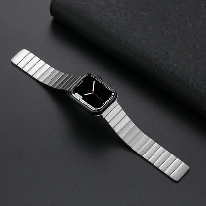 Bracelet de montre en acier magnétique pour la série Apple Watch, 7 41mm / 6&SE&5&4 40mm / 3&2&1 38mm, 7 45mm / 6&SE&5&4 44mm / 3&2&1 42mm