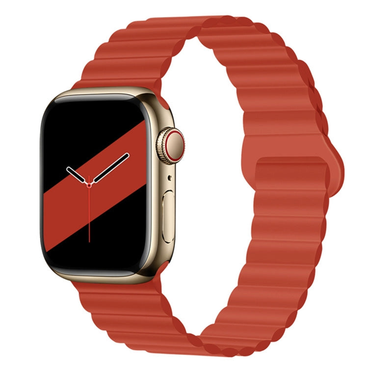 Bracelet de montre en silicone magnétique à boucle inversée pour la série Apple Watch, 7 45mm / 6&SE&5&4 44mm / 3&2&1 42mm, 7 41mm / 6&SE&5&4 40mm / 3&2&1 38mm