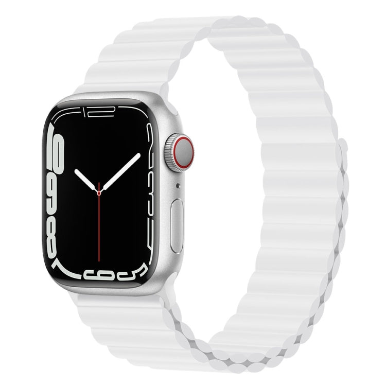 Bracelet de montre magnétique en silicone pour la série Apple Watch, 7 45mm / 6&SE&5&4 44mm / 3&2&1 42mm, 7 41mm / 6&SE&5&4 40mm / 3&2&1 38mm