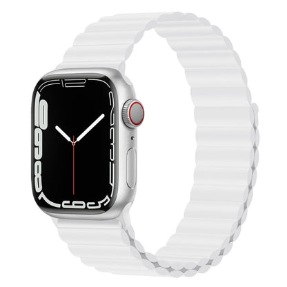 Bracelet de montre magnétique en silicone pour la série Apple Watch, 7 45mm / 6&SE&5&4 44mm / 3&2&1 42mm, 7 41mm / 6&SE&5&4 40mm / 3&2&1 38mm