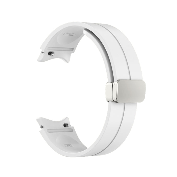 Bracelet de montre en silicone à boucle argentée pliante, For Samsung Galaxy Watch5 40&44mm / Pro 45mm