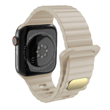 Silicone respirant et respectueux de la peau pour Apple Watch, Ultra 49mm / Series 8&7 45mm / SE   2&6&SE&5&4 44mm / 3&2&1 42mm, Series 8&7 41mm / SE 2&6&SE&5&4 40mm /   3&2&1 38mm