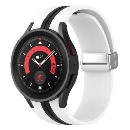 Bracelet de montre en silicone à boucle argentée bicolore, For Samsung Galaxy Watch 5 Pro