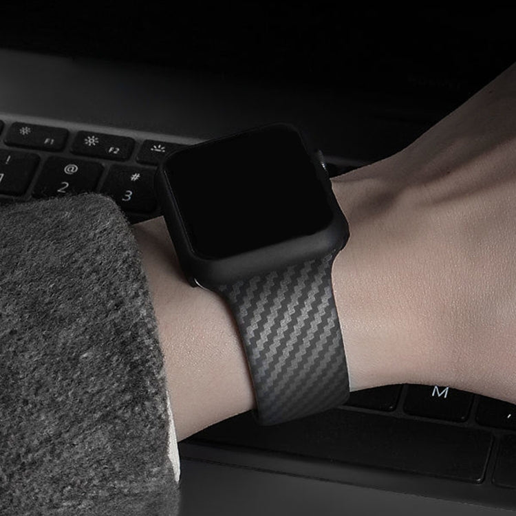 Bracelet en silicone en fibre de carbone, For Apple Watch Ultra 49mm / Series 8&745mm / SE 2&6&SE&5&4 44mm / 3&2&1 42mm, For Apple Watch Series 8&7 41mm / SE&SE&5&4 40mm / 3&2&1 38mm