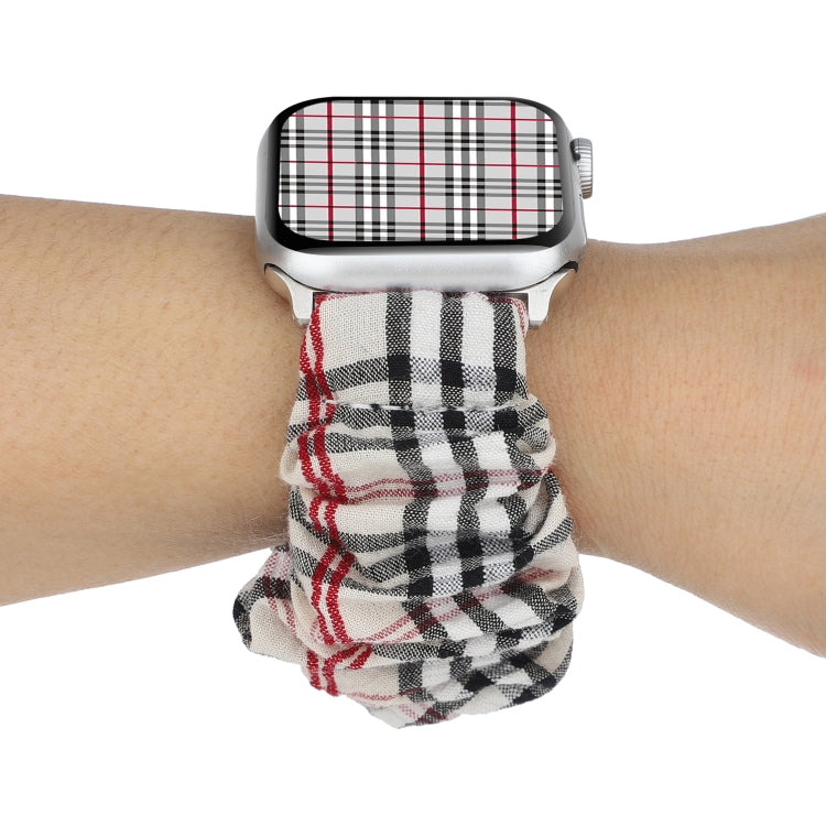Bracelet de montre en tissu à motif de fleurs à carreaux, For Apple Watch Ultra 49mm / Series 8&7 45mm / SE 2&6&SE&5&4 44mm / 3&2&1 42mm, For Apple Watch Series 8&7 41mm / SE 2&6&SE&5&4 40mm / 3&2&1 38mm                                                 ...