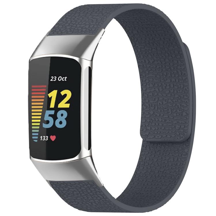 Bracelet de montre magnétique en silicone à texture litchi xDfind, For Fitbit Charge 5 / Charge 6, For Fitbit Versa 4/Versa3/Sense2/Sense, For Fitbit Inspire 2 / Ace 3, For Fitbit Charge 4 / Charge 3