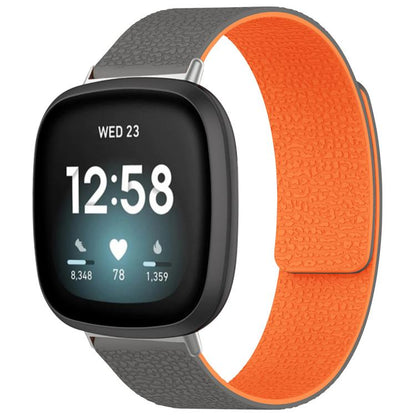 Bracelet de montre magnétique en silicone à texture litchi xDfind, For Fitbit Charge 5 / Charge 6, For Fitbit Versa 4/Versa3/Sense2/Sense, For Fitbit Inspire 2 / Ace 3, For Fitbit Charge 4 / Charge 3