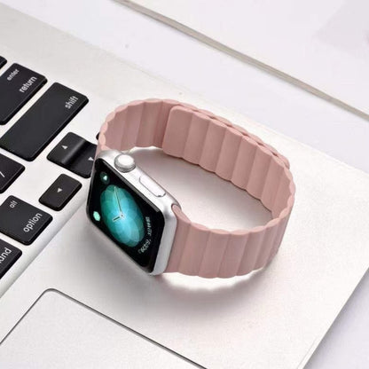 Bracelet de montre à boucle magnétique pour Apple Watch Series 6 & SE & 5 & 4 40mm / 3 & 2 & 1 38mm, For Apple Watch Series 7 41mm / 6 & SE & 5 & 4 40mm / 3 & 2 & 1 38mm, For Apple Watch Series 8&7 41mm / SE 2&6&SE&5&4 40mm / 3&2&1 38mm
