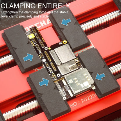 Réparation de la carte mère du dispositif d'entraînement à quatre axes MaxxTor