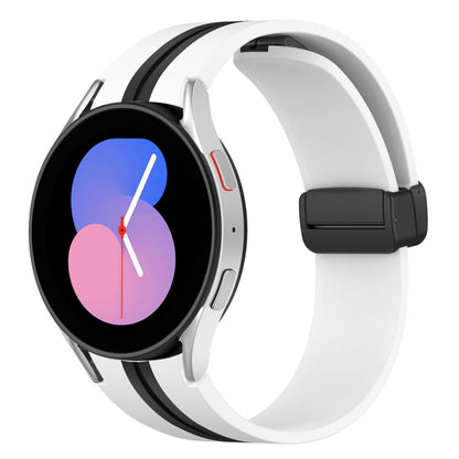 Bracelet de montre en silicone à fermoir magnétique pliant, For Samsung Galaxy Watch 5 44mm, For Samsung Galaxy Watch 5 40mm, For Samsung Galaxy Watch 4 44mm, For Samsung Galaxy Watch 4 40mm, For Samsung Galaxy Watch 4 Classic 46mm                     ...
