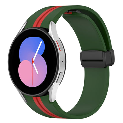 Bracelet de montre en silicone à fermoir magnétique pliant, For Samsung Galaxy Watch 5 44mm, For Samsung Galaxy Watch 5 40mm, For Samsung Galaxy Watch 4 44mm, For Samsung Galaxy Watch 4 40mm, For Samsung Galaxy Watch 4 Classic 46mm                     ...