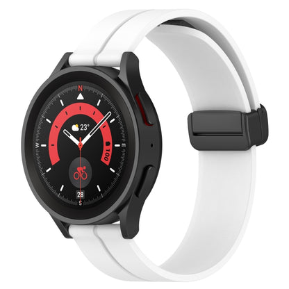 Bracelet de montre en silicone à fermoir magnétique de couleur unie de 20 mm, For Samsung Galaxy Watch 5 44mm, For Samsung Galaxy Watch 5 40mm, For Samsung Galaxy Watch 5 Pro 45mm, For Samsung Galaxy Watch4 44mm, For Samsung Galaxy Watch4 40mm         ...