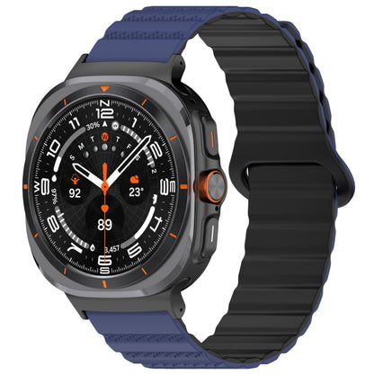 Bracelet de montre magnétique en silicone bicolore à motif pois pour Samsung Galaxy Watch Ultra 47 mm
